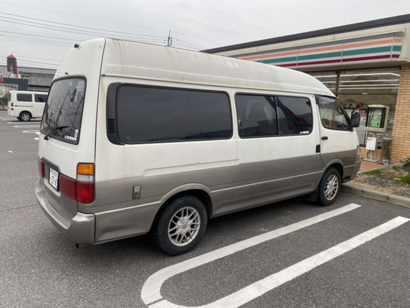 HIACE VAN-18