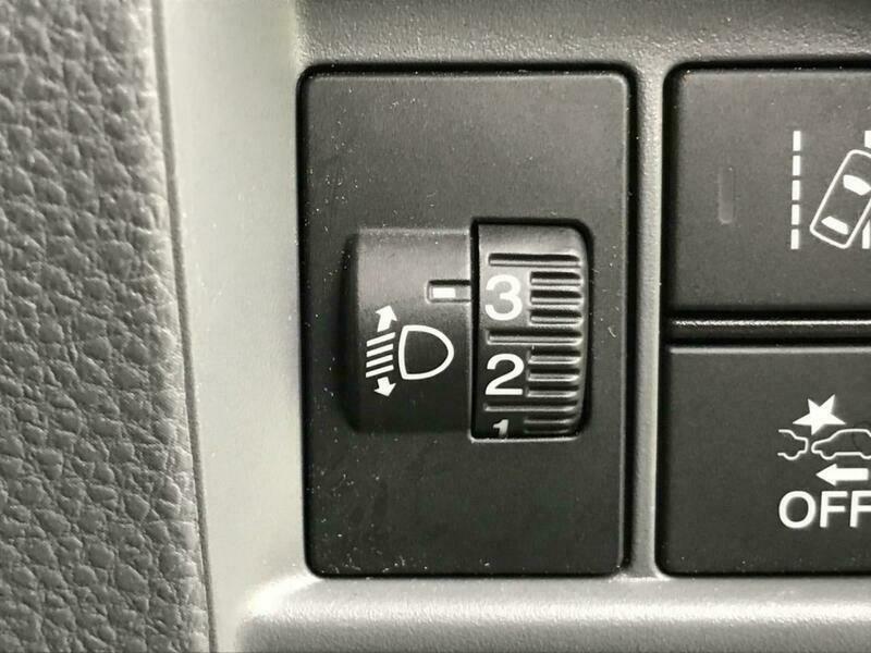 N-VAN