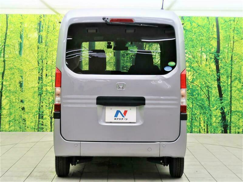 N-VAN