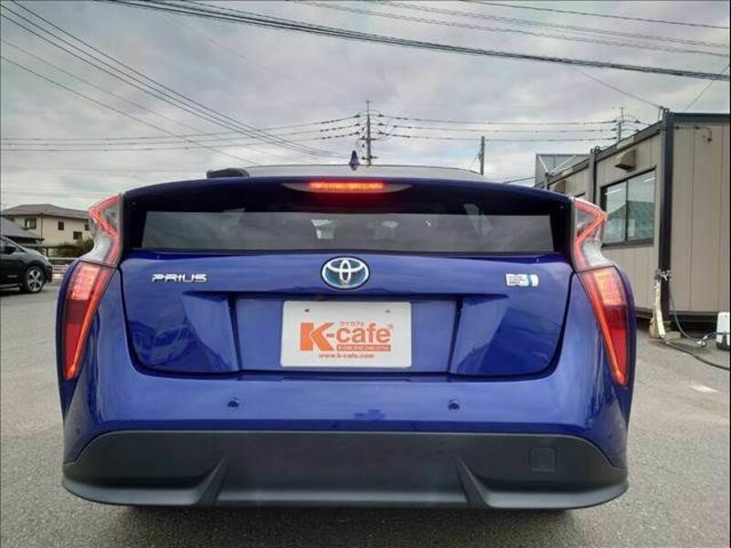 PRIUS-23