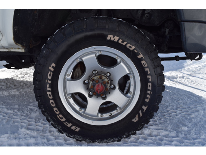 HILUX