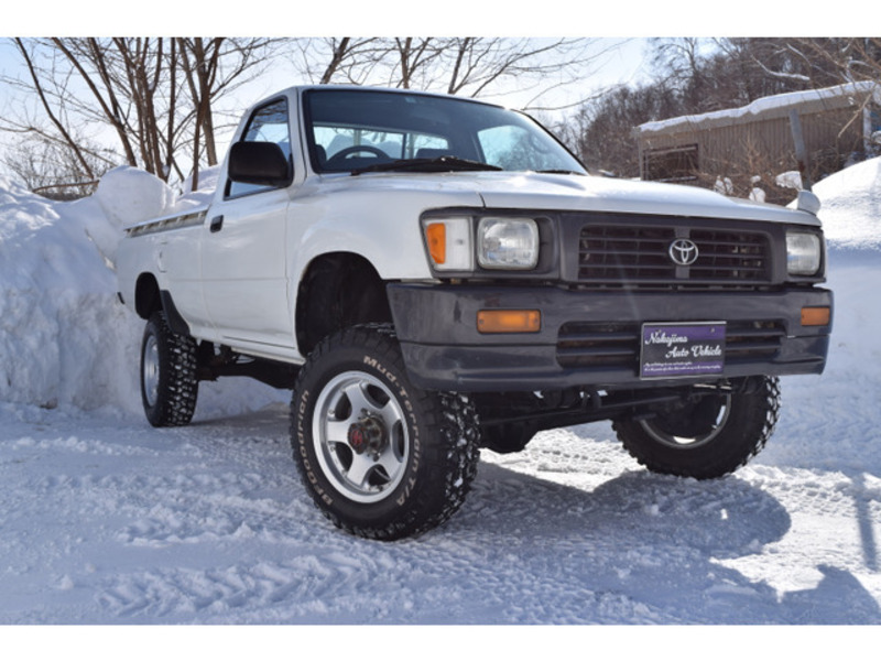 HILUX