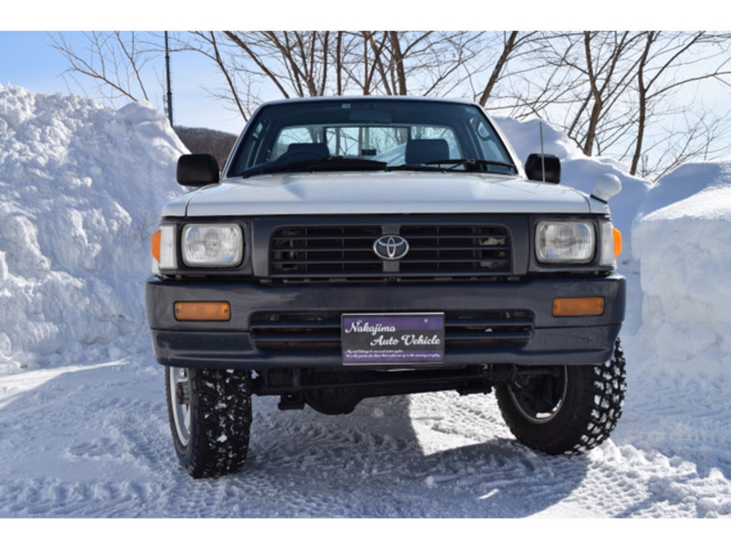HILUX