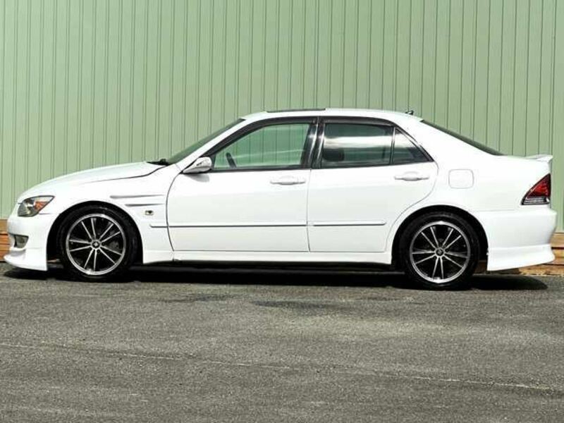 ALTEZZA