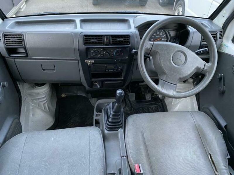 MINICAB VAN