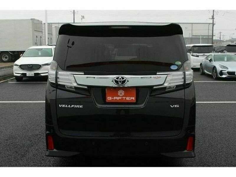 VELLFIRE-7