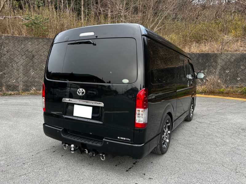 HIACE VAN-6