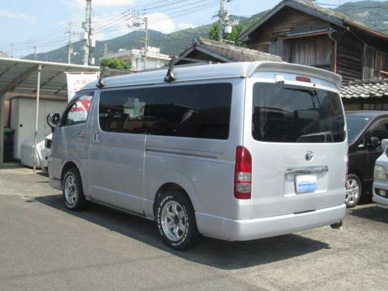 HIACE-4