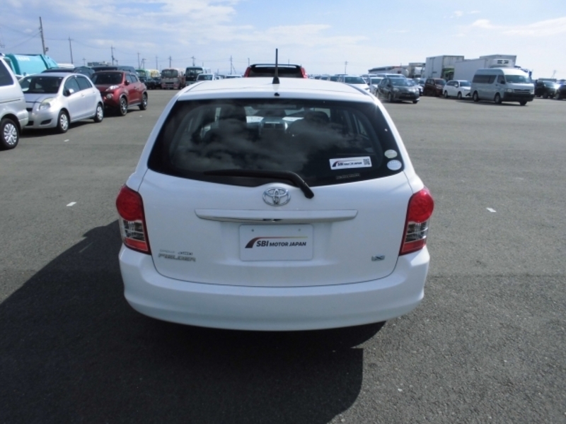 COROLLA FIELDER