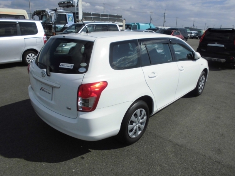 COROLLA FIELDER