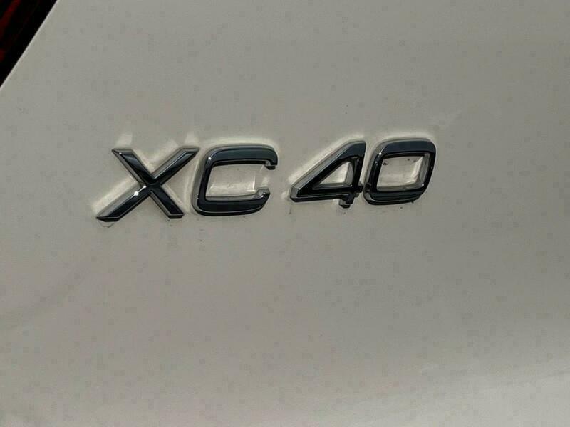 XC40-31