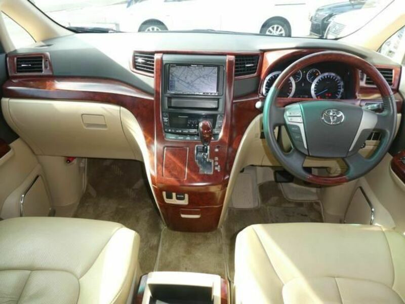 ALPHARD-22