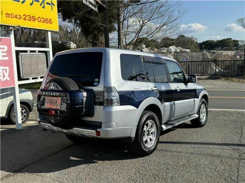 PAJERO