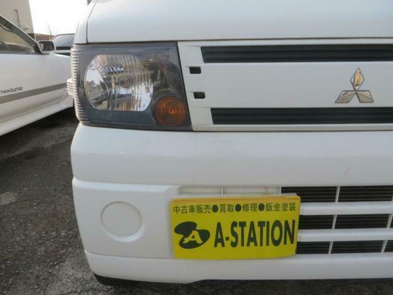 MINICAB VAN