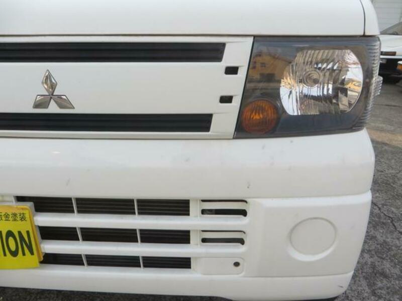 MINICAB VAN