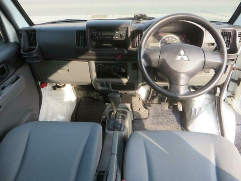MINICAB VAN