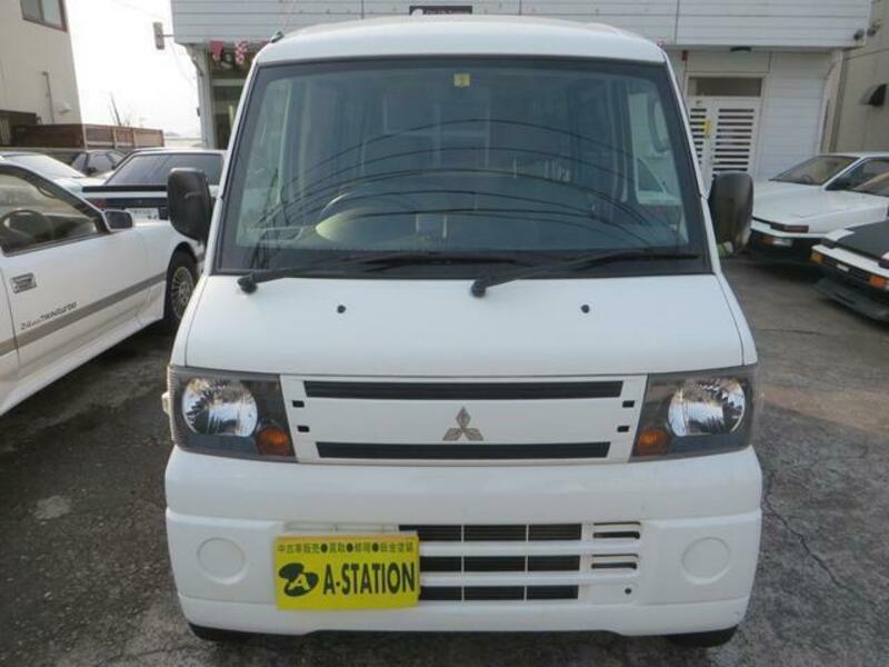 MINICAB VAN