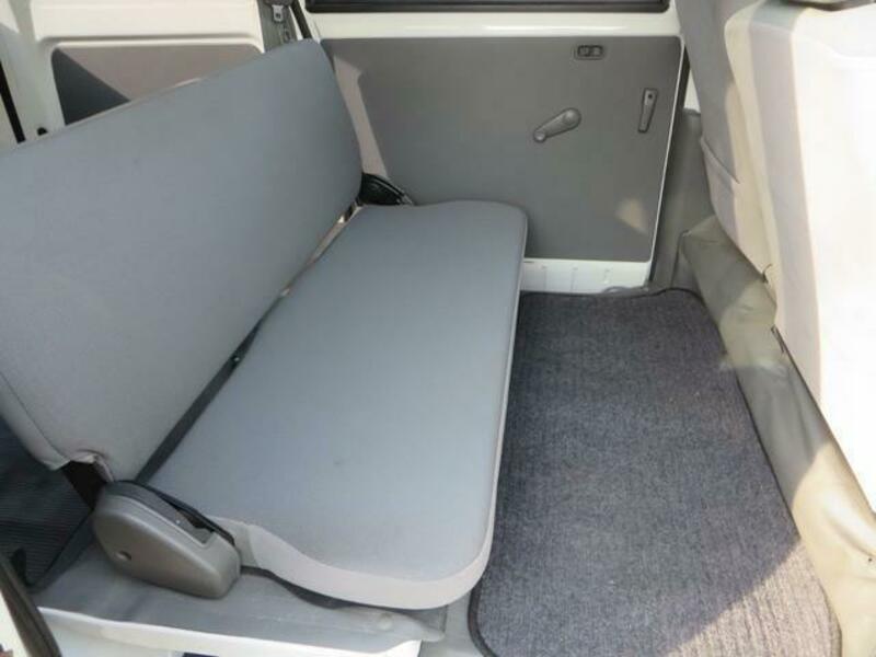 MINICAB VAN