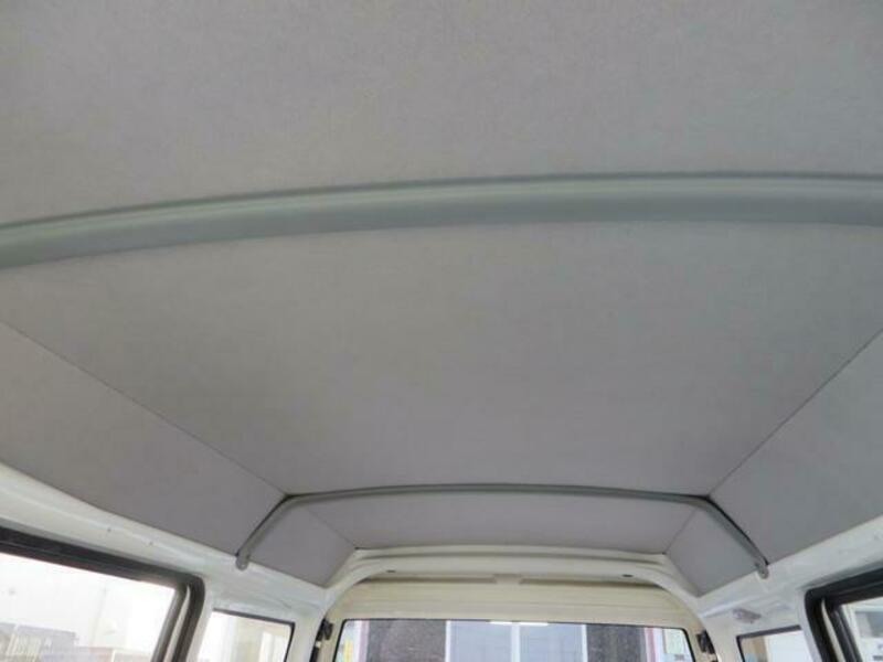 MINICAB VAN