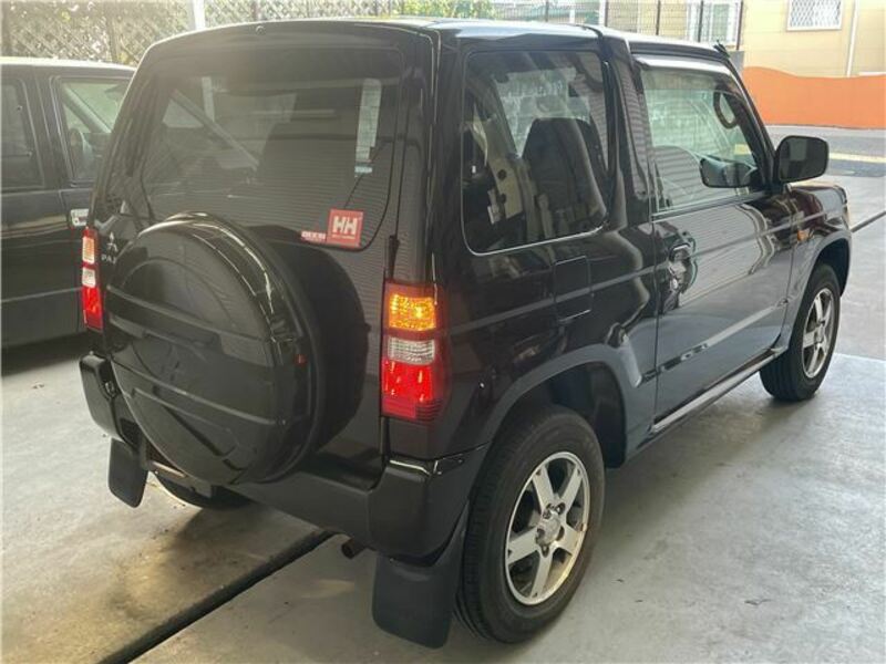 PAJERO MINI
