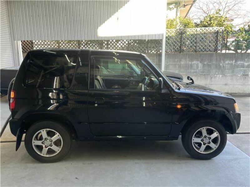 PAJERO MINI