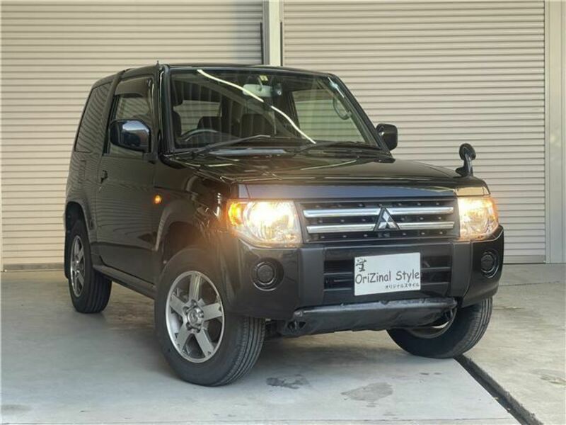 PAJERO MINI