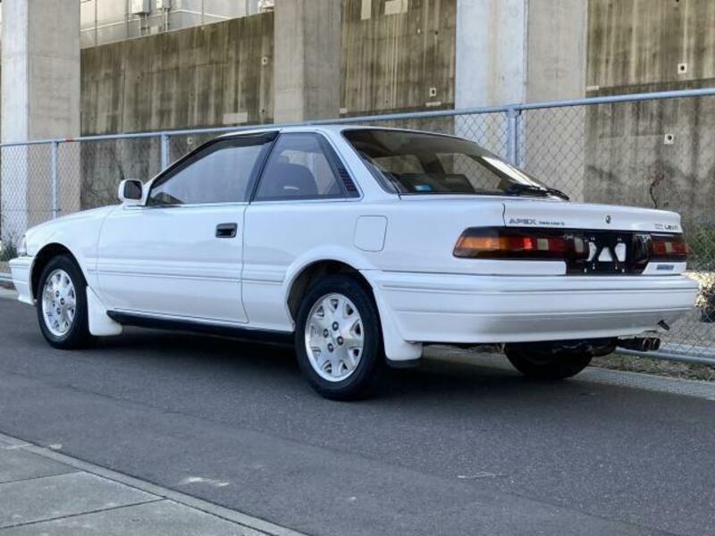 COROLLA LEVIN-4