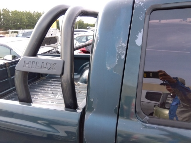 HILUX-21