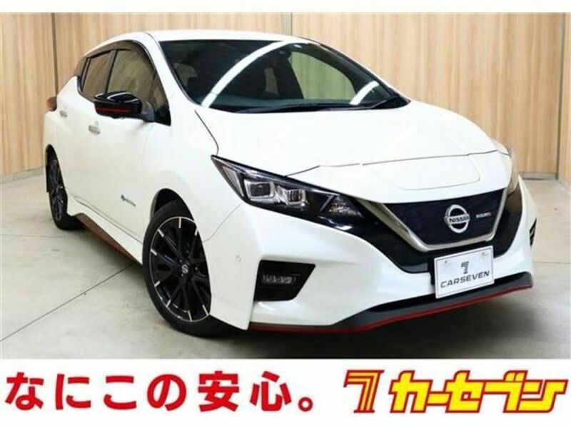 NISSAN　LEAF