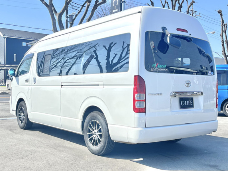 HIACE-17