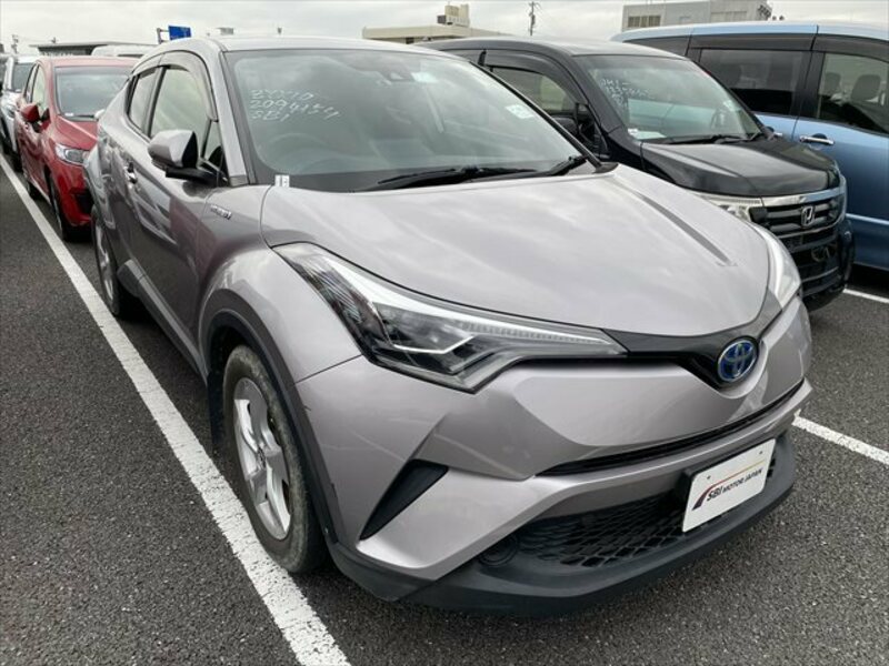 TOYOTA C-HR