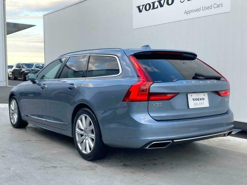 V90-21