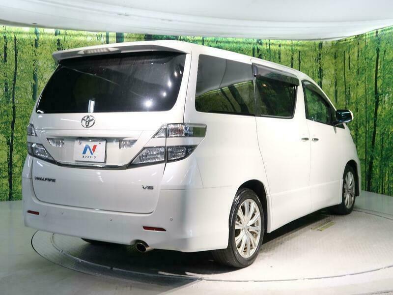 VELLFIRE-42