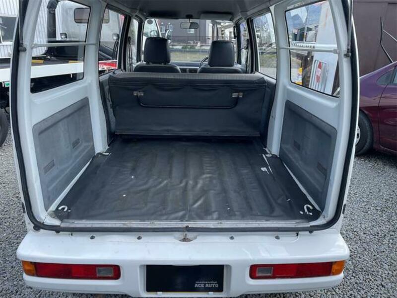 ACTY VAN