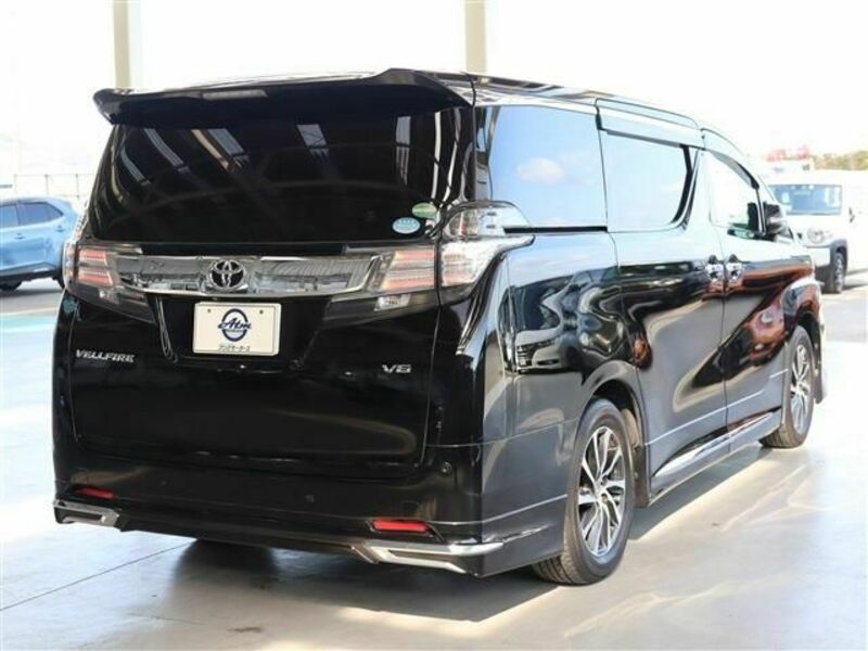 VELLFIRE-7