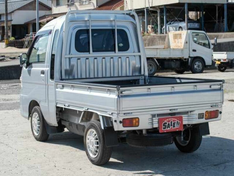 HIJET TRUCK-1