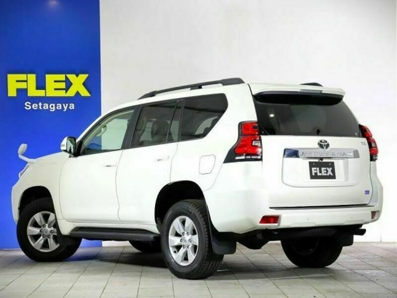 LAND CRUISER PRADO-6