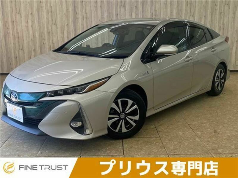 TOYOTA　PRIUS PHV