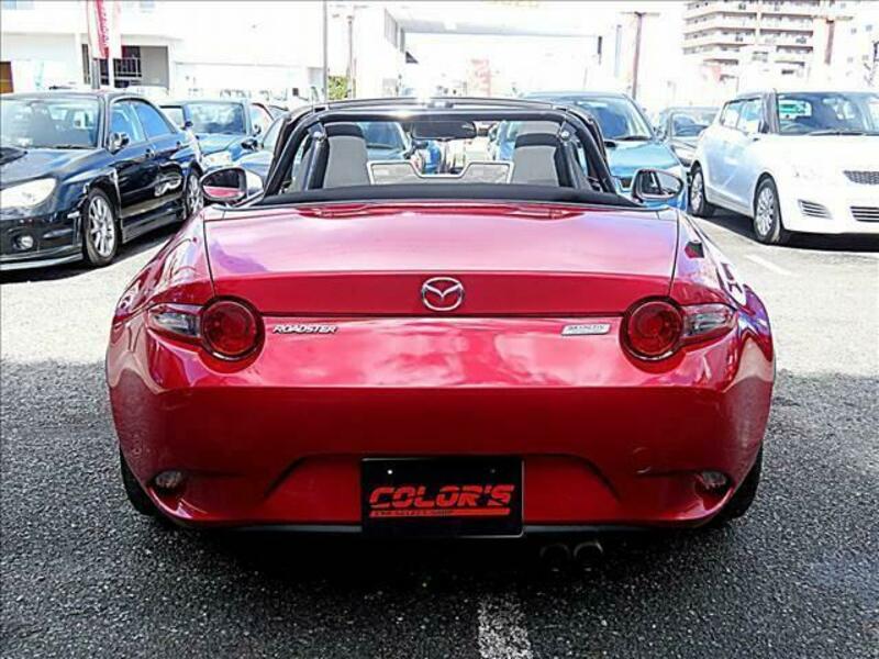 ROADSTER