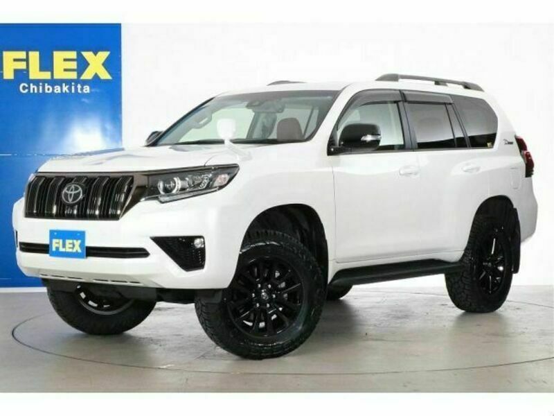 TOYOTA　LAND CRUISER PRADO