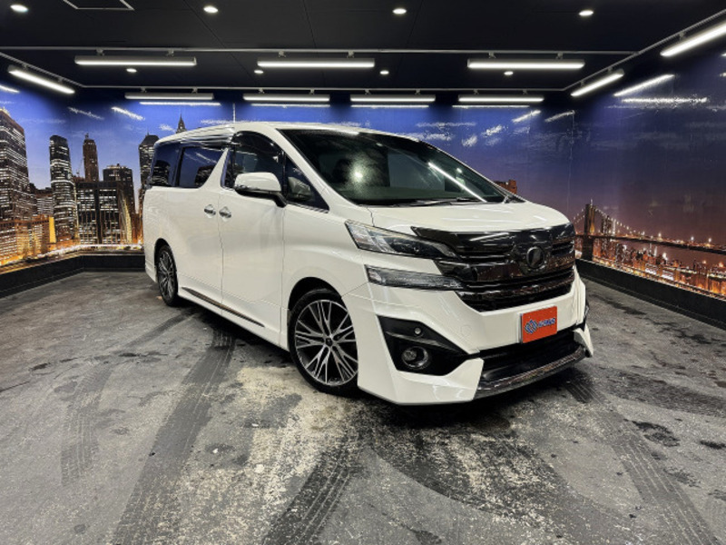 TOYOTA　VELLFIRE