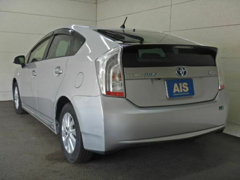 PRIUS PHV-6