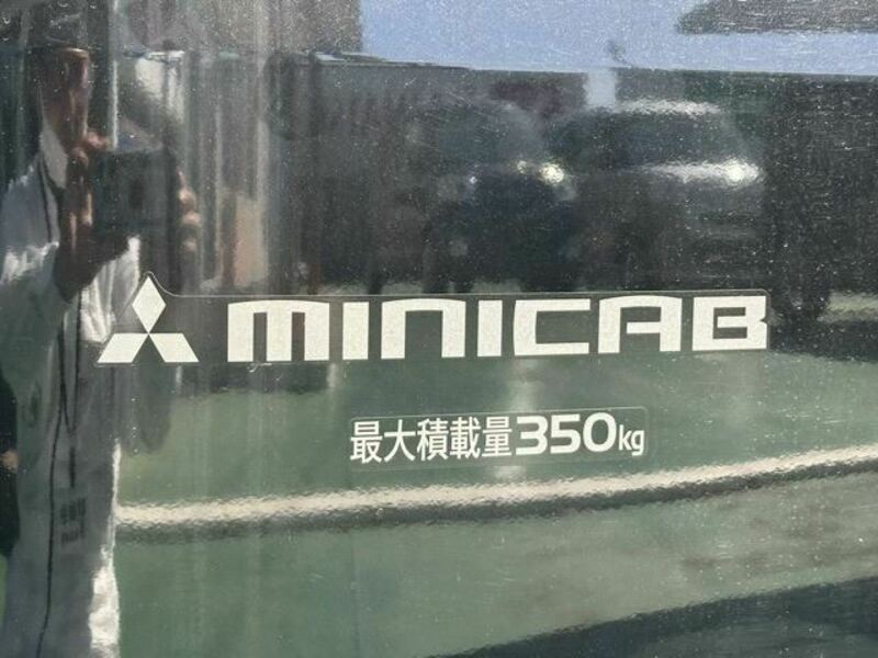 MINICAB VAN-9