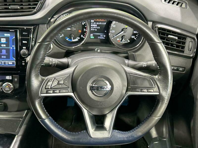 X-TRAIL-17