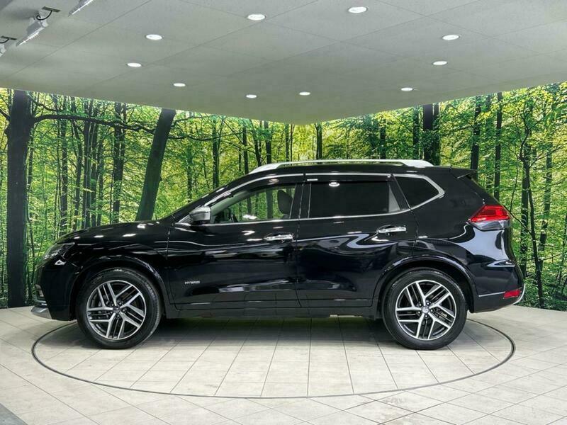 X-TRAIL-25