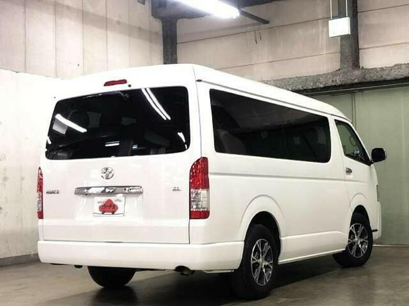 HIACE