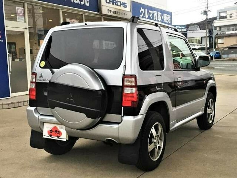 PAJERO MINI