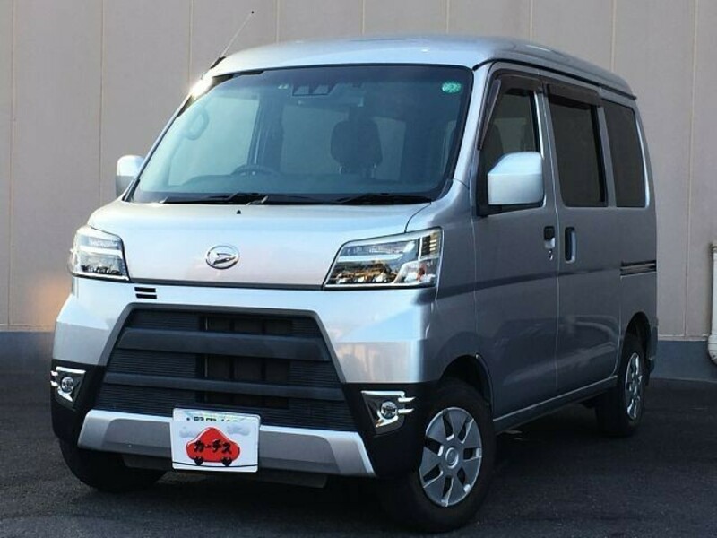 Daihatsu hijet 2018