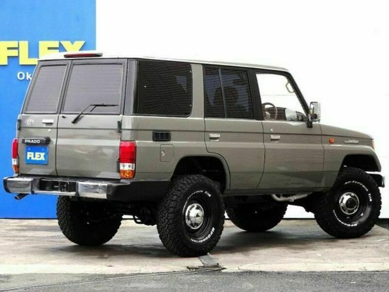 LAND CRUISER PRADO-1