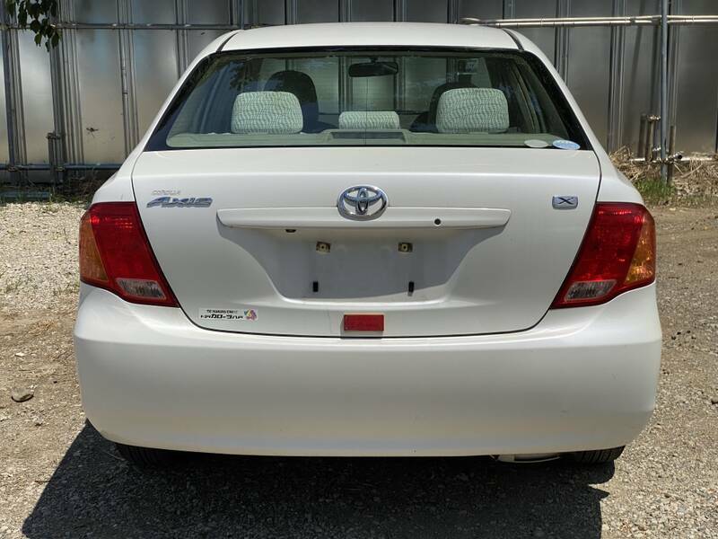 COROLLA AXIO